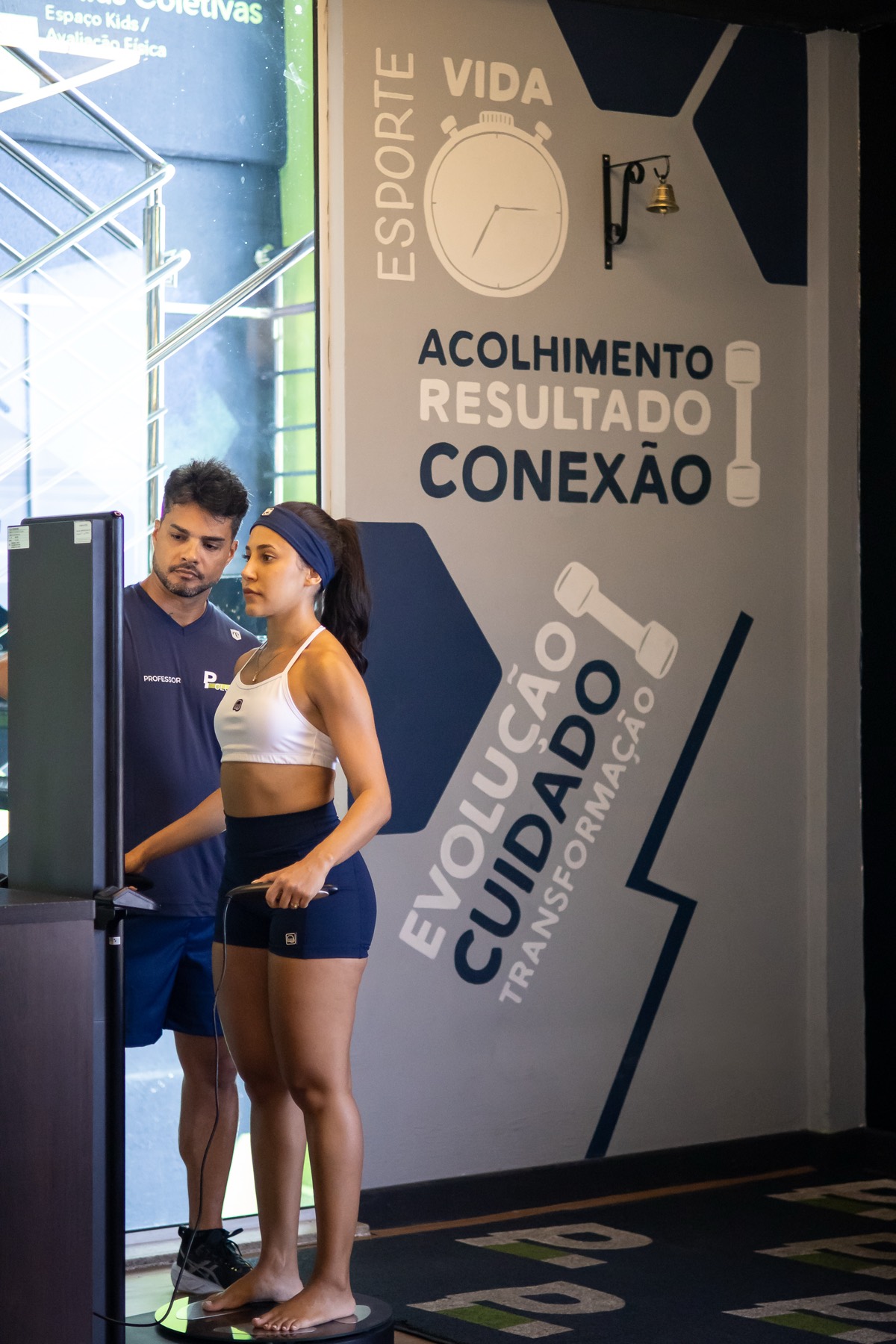 Avaliação corporal e acompanhamento — Evolução Positiva